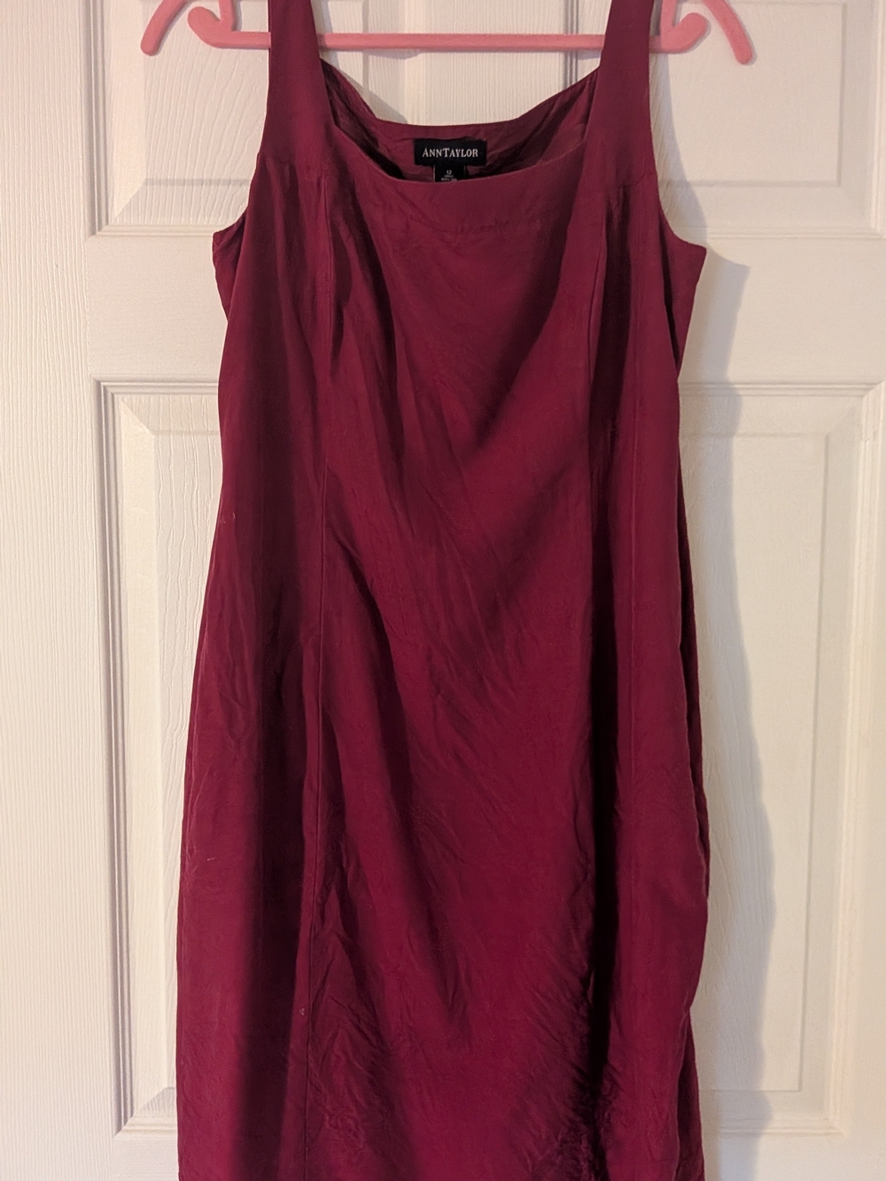Ann Taylor Sleeveless Wine-Red Shift Dress